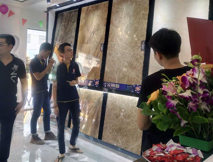 香蕉APP直播陶 瓷砖代理  陶瓷一线香蕉APP视频污版在线 普宁 开业