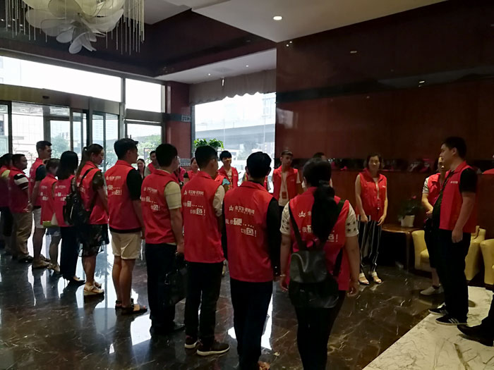 香蕉APP直播陶瓷砖 全国超级店长特训营西南区（成都站），升级导购模式告捷