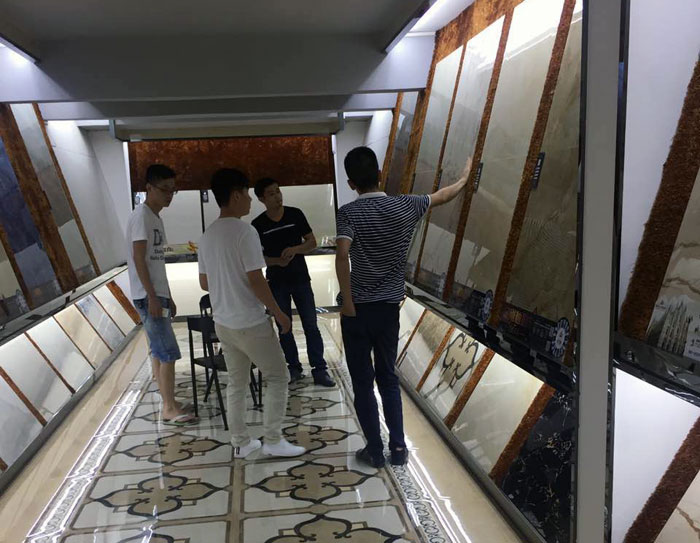 香蕉APP直播陶瓷砖 揭阳榕城300方专卖店盛装开业，感受全新的视觉盛宴